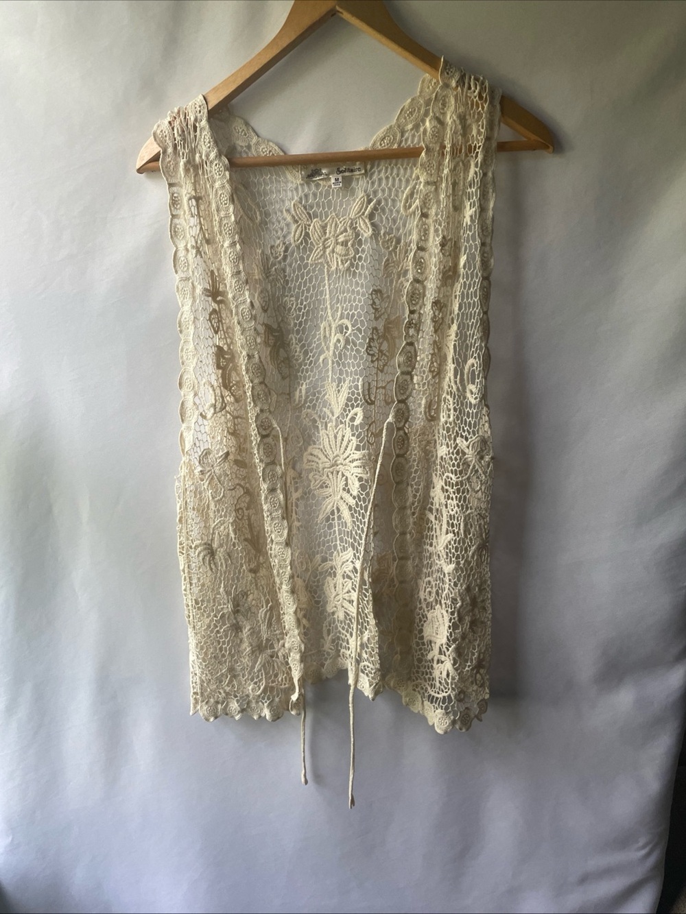 Solitaire Crochet Lace Open Front Vest in Ivory